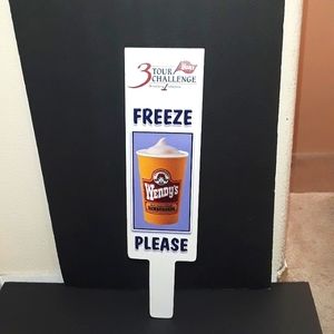c RARE VINTAGE FREEZE PLEASE WENDY'S 3 TOUR CHALLENGE GOLF HAND QUIET SIGN